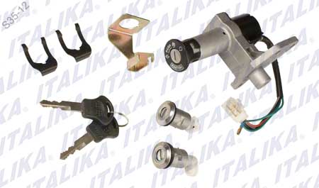 KIT DE CERRADURAS DS125, DS150, XS150, XS150 NEGRO