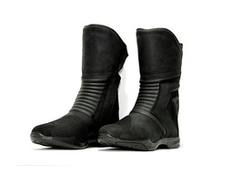 [610-1529944] Botas Voyage WP Negro (44/28) Forma