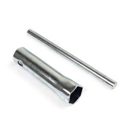 [51-0006-001] LLAVE BUJIA 18MM (D8EA)