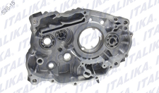 [E07010124] COMPONENTE CARTER IZQ NEGRO 170Z, DM250, RT250