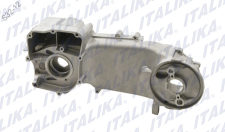 [E07010007] COMPONENTE IZQUIERDO DE CARTER CS125, XS125, CS125 LED